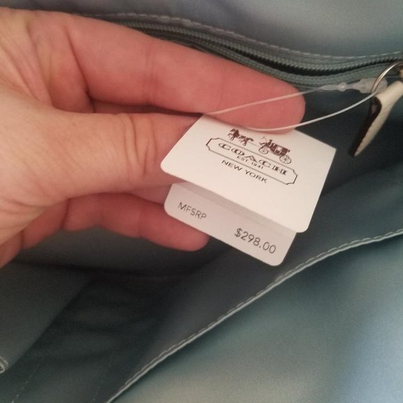 NWT - Coach Silver & White Tote bag w/ long strap - Picture 4 of 8